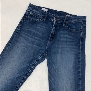 Slim Straight Gap Jeans